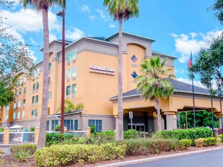 Cheap Hotels Near Downtown Disney