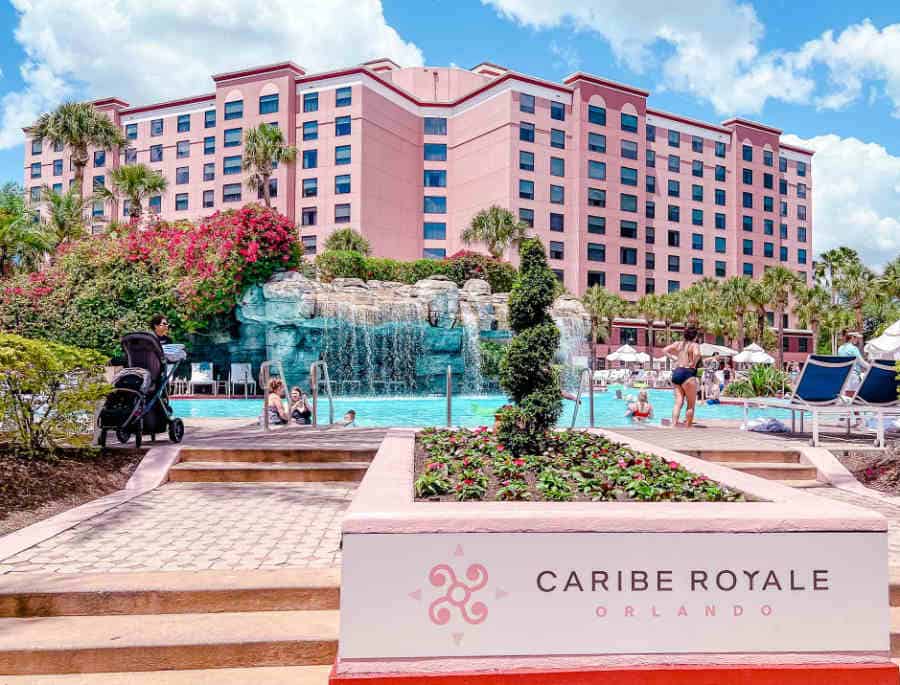 15 Amazing Suite Hotels Near Disney World in 2024