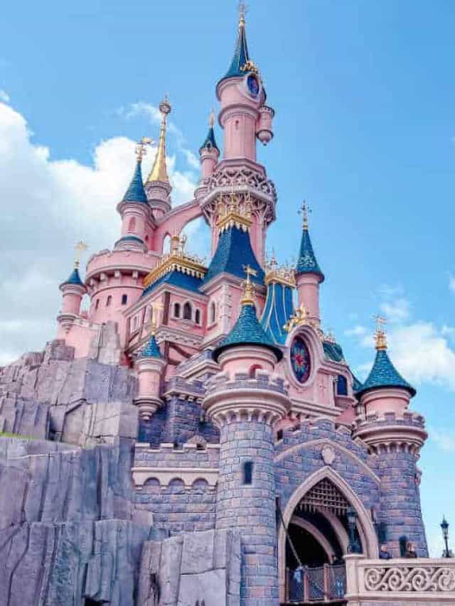 Sleeping Beauty Castle at Paris Disney - how do the castles compare at Disneyland Paris vs Disney World